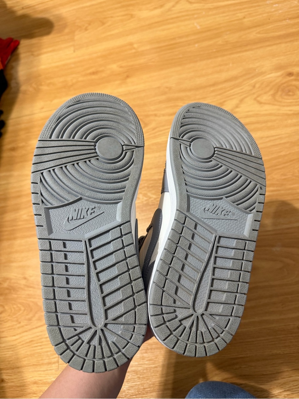 Jordan 1 - Picture 5 of 8